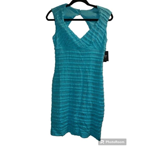 ✨Guess ‘Erica’ Knit Lace Teal Size 6 Dress✨ - Picture 1 of 6